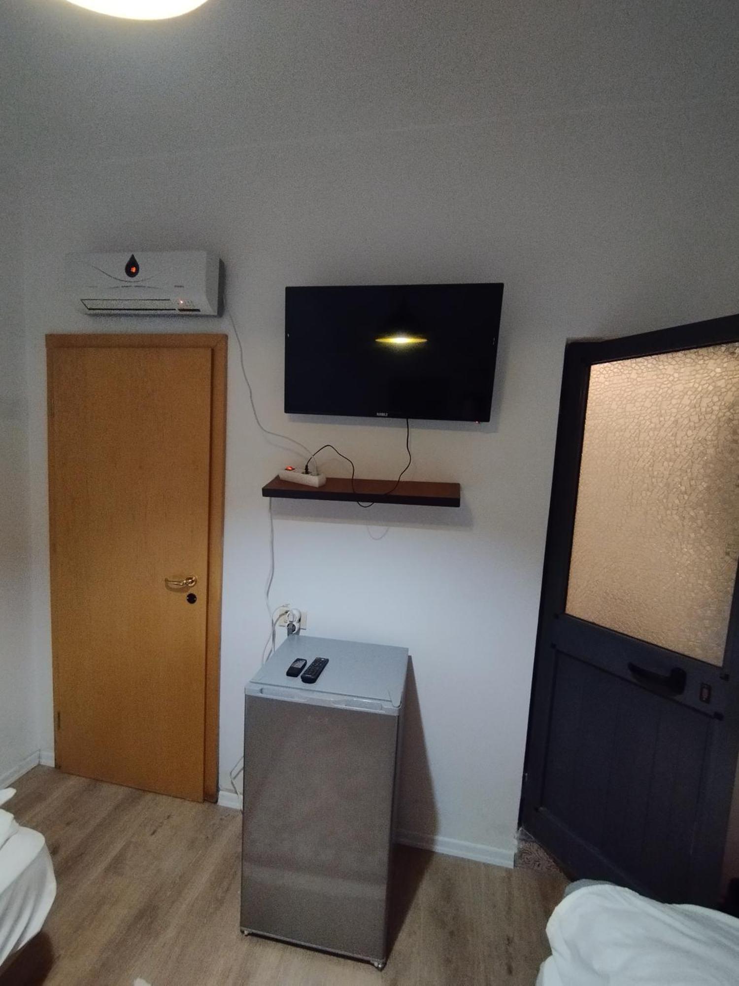 2 Single Bedroom Tirana Exterior foto